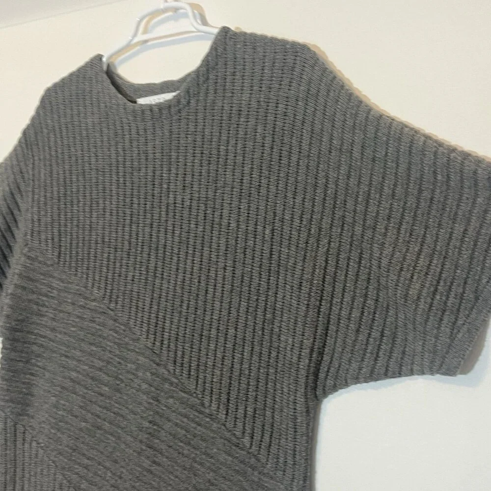 ASTR The Label Women’s Sweater Dress Wool Blend Gray Medium Short Sleeve Ribbed - Picture 6 of 8